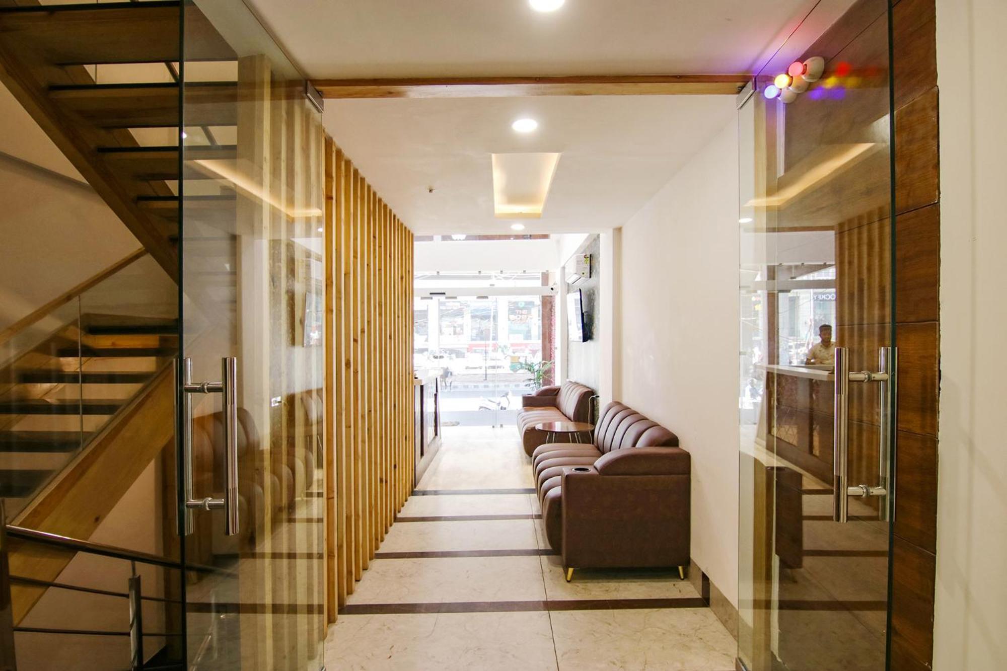 Zirakpur Fabhotel Prism Grand מראה חיצוני תמונה